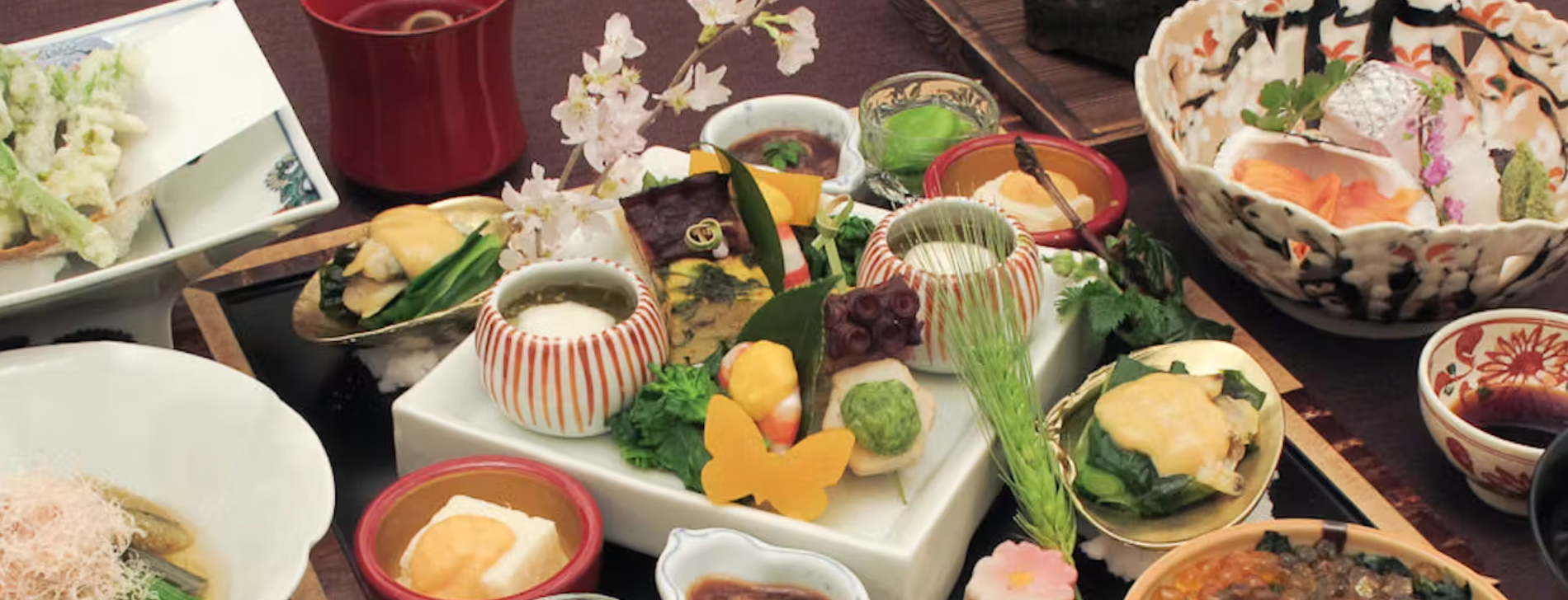 角館山荘 侘桜 分とく山監修の夕食